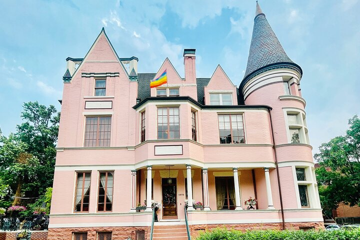 The Best of Old Louisville: 60-Minute PRIVATE Guided Walking Tour - Photo 1 of 6